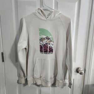 The North Face hoodie gorpcore hiking camping exploring woman medium